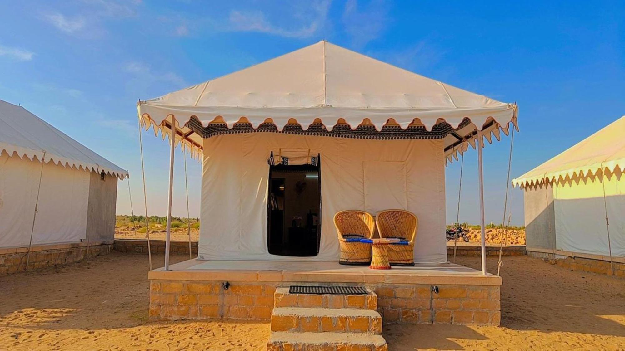 Jaisalmer Sand Dunes Luxury Camp And Resort ภายนอก รูปภาพ