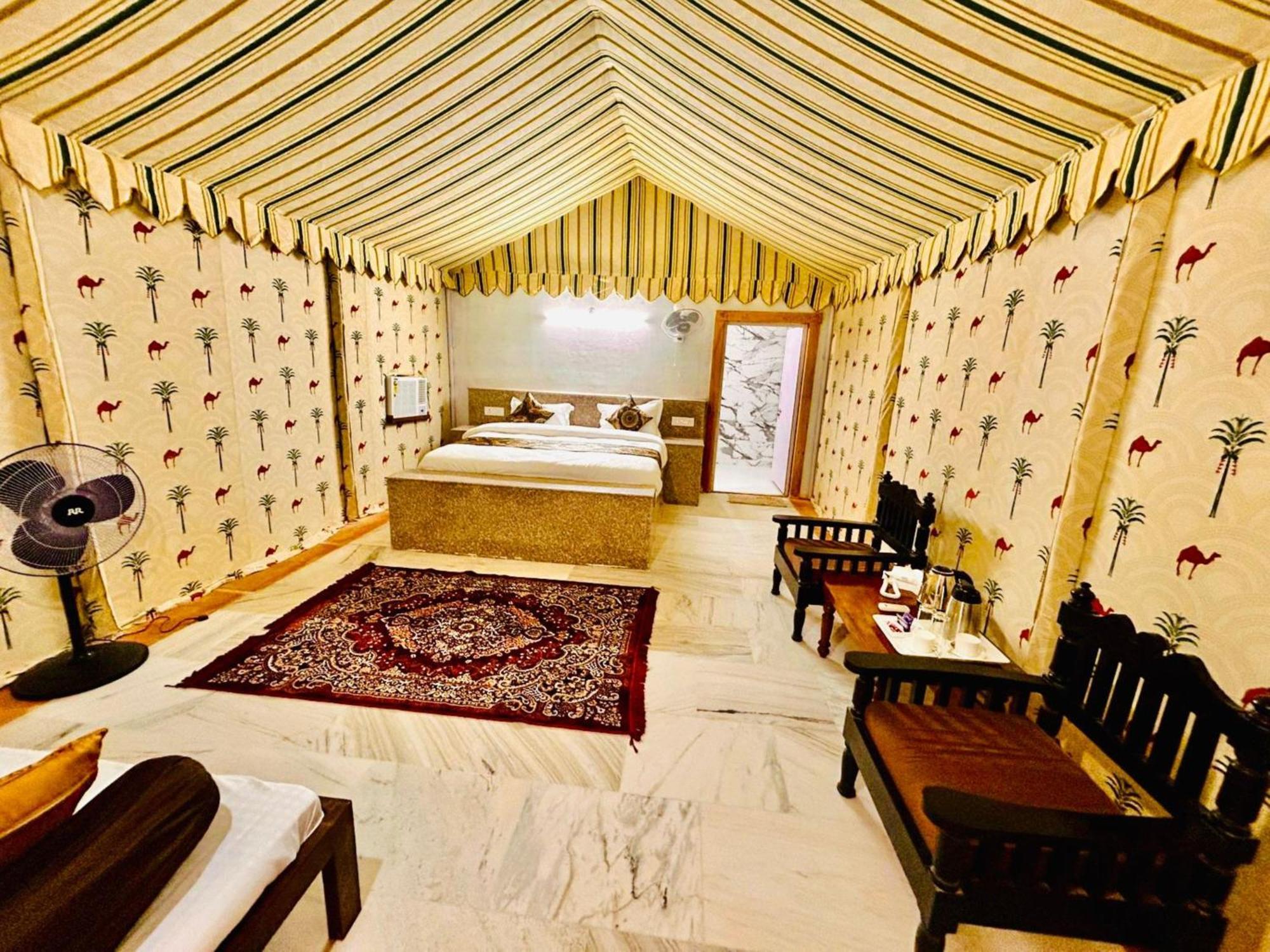 Jaisalmer Sand Dunes Luxury Camp And Resort ภายนอก รูปภาพ